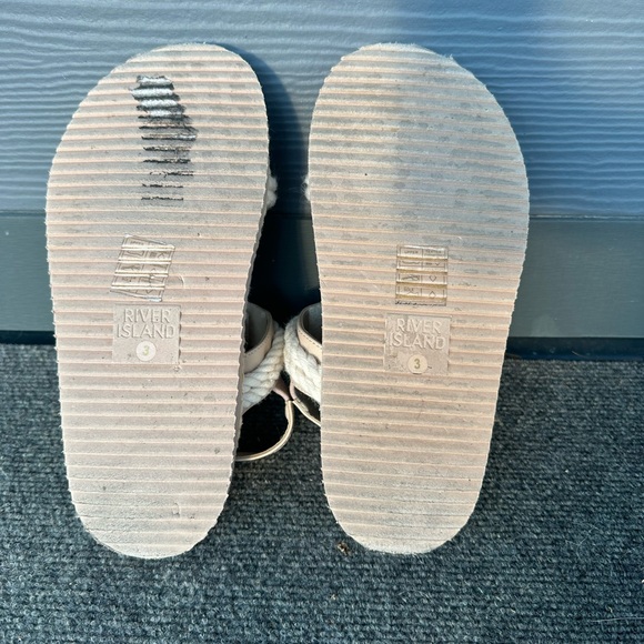 Open toed sandal with rope&knot detailing - Picture 8 of 8